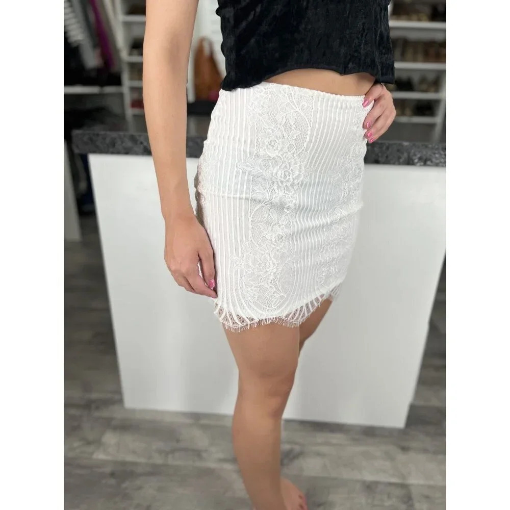 For Love & Lemons White Lace Mini Skirt $167 - Picture 2 of 4